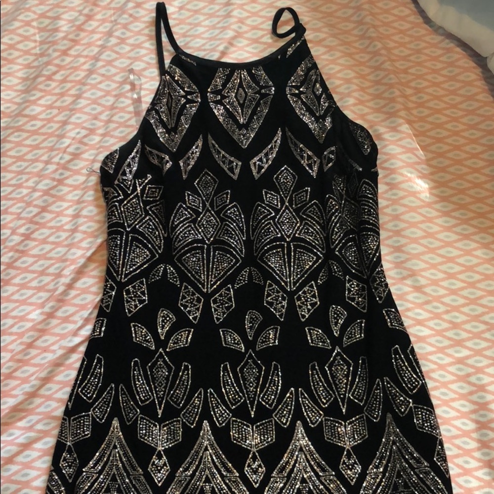 LULU’s DRESS